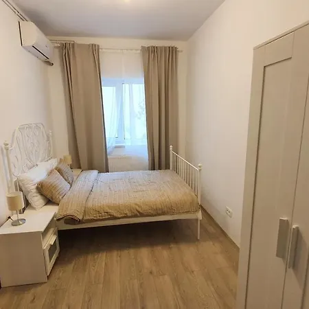 Casa Florescu 13 3*