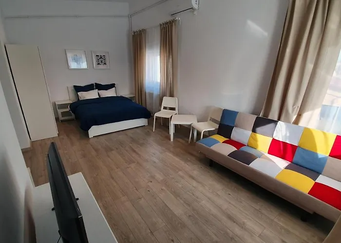 Casa Florescu 13 アパートホテル