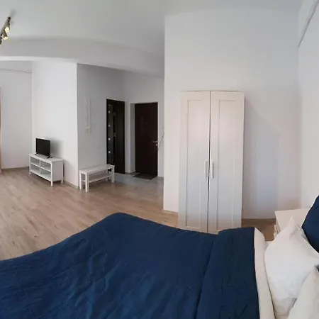 Ξενοδοχείο με διαμερίσματα Casa Florescu 13 4*